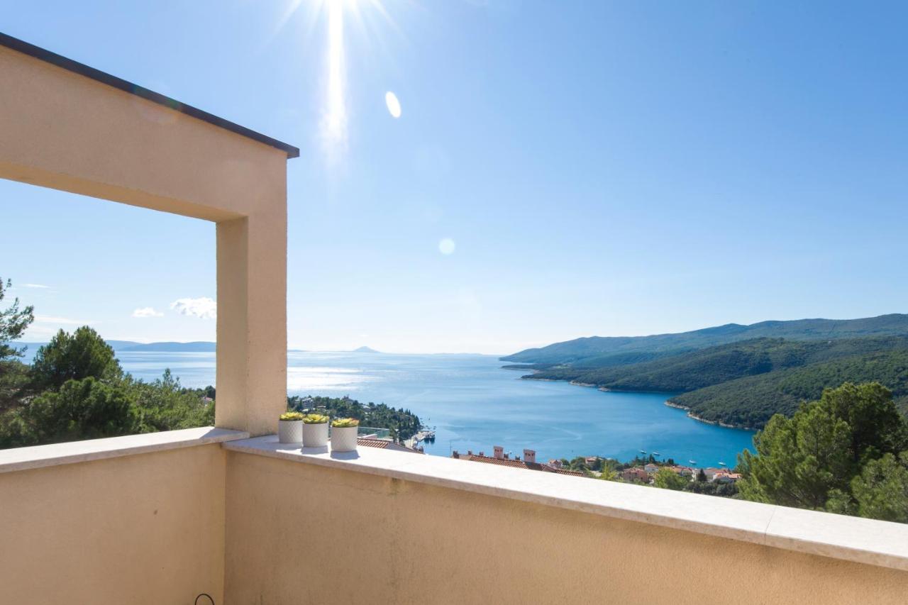 Apartments Agava Romantic Рабац Екстериор снимка