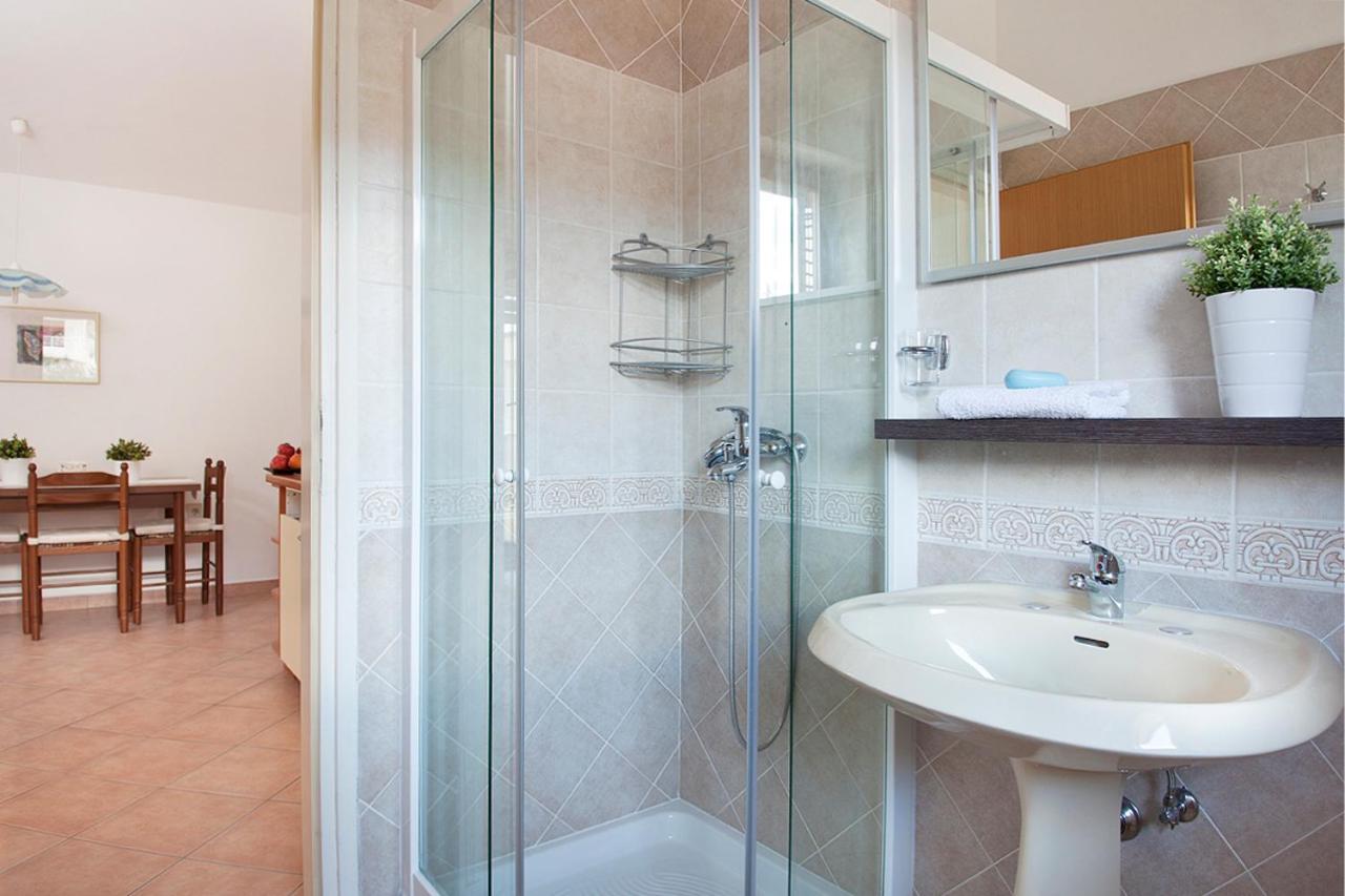 Apartments Agava Romantic Рабац Екстериор снимка